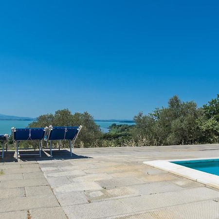 Poloturisticoumbria Rustico Con Piscina Vista Lago Passignano sul Trasimeno Kültér fotó
