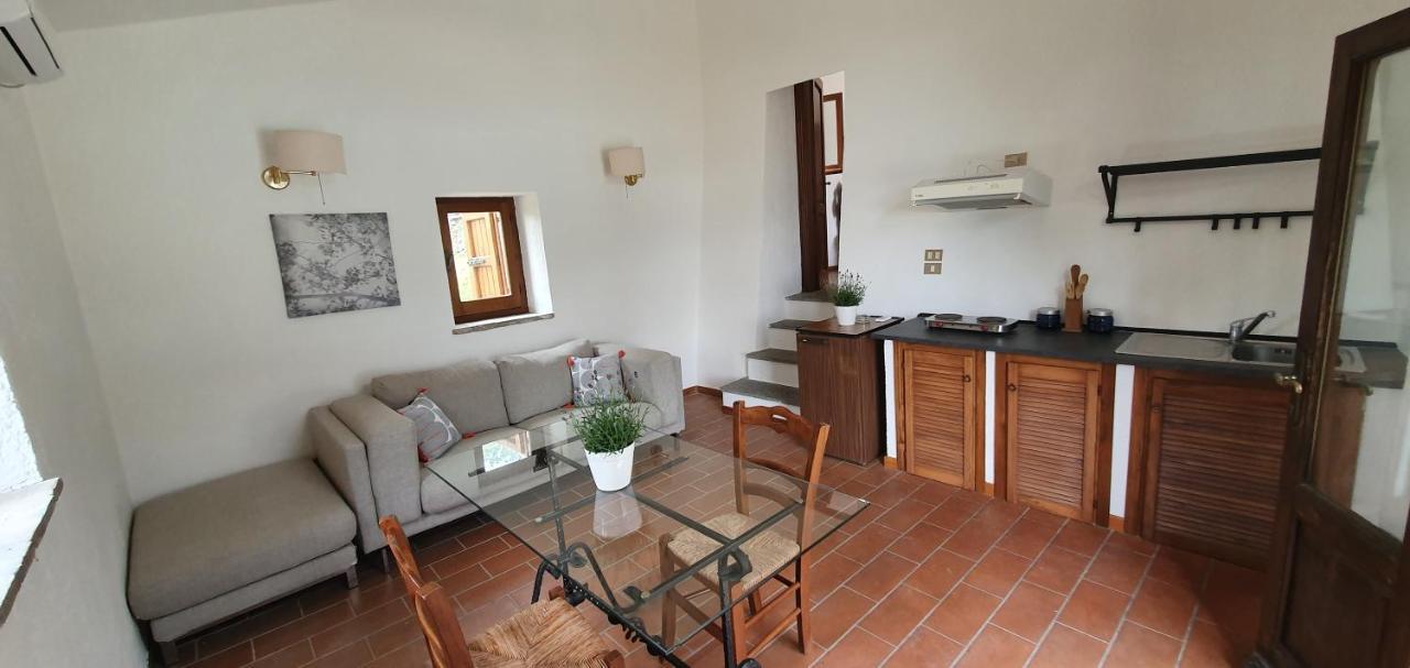 Poloturisticoumbria Rustico Con Piscina Vista Lago Passignano sul Trasimeno Kültér fotó