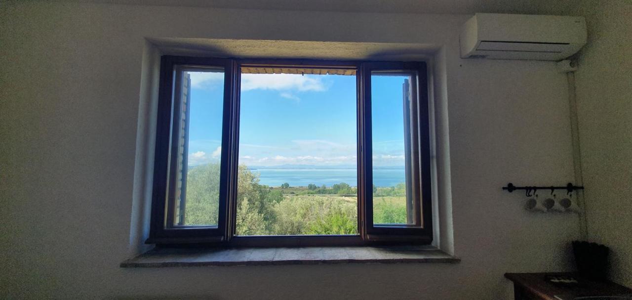 Poloturisticoumbria Rustico Con Piscina Vista Lago Passignano sul Trasimeno Kültér fotó
