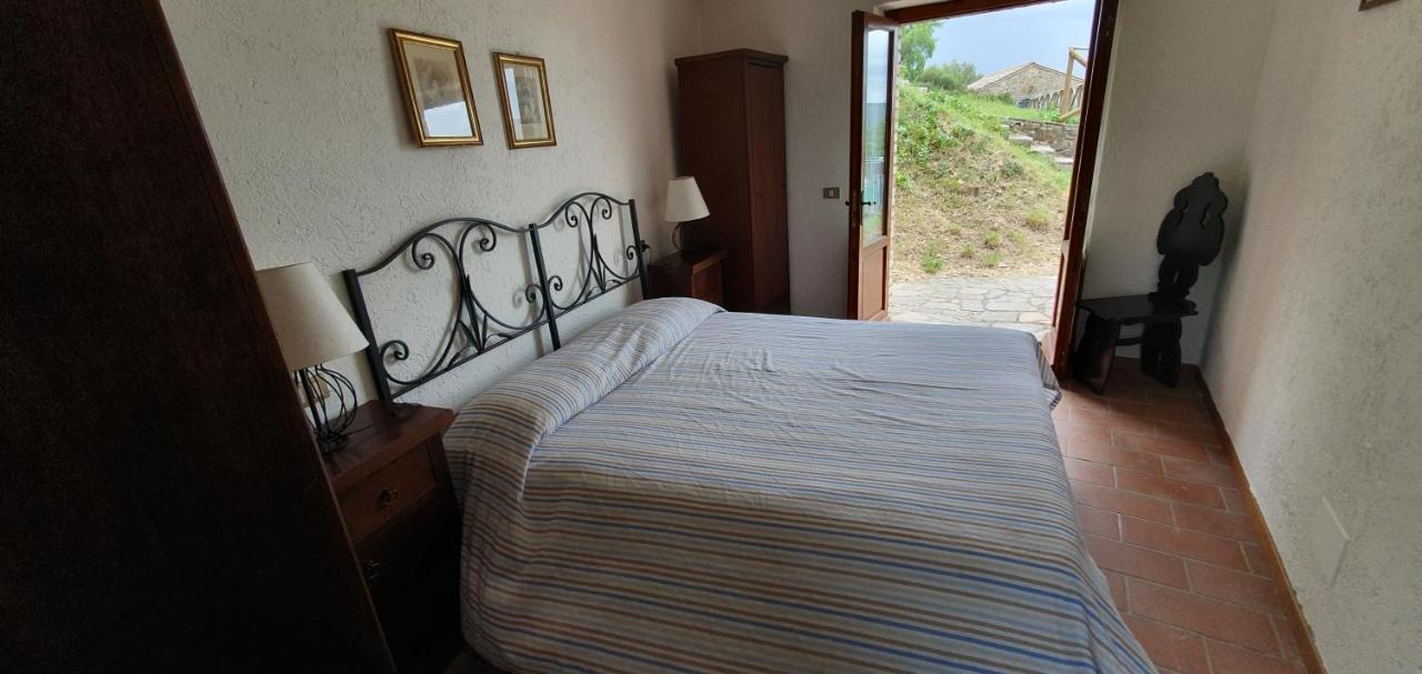 Poloturisticoumbria Rustico Con Piscina Vista Lago Passignano sul Trasimeno Kültér fotó