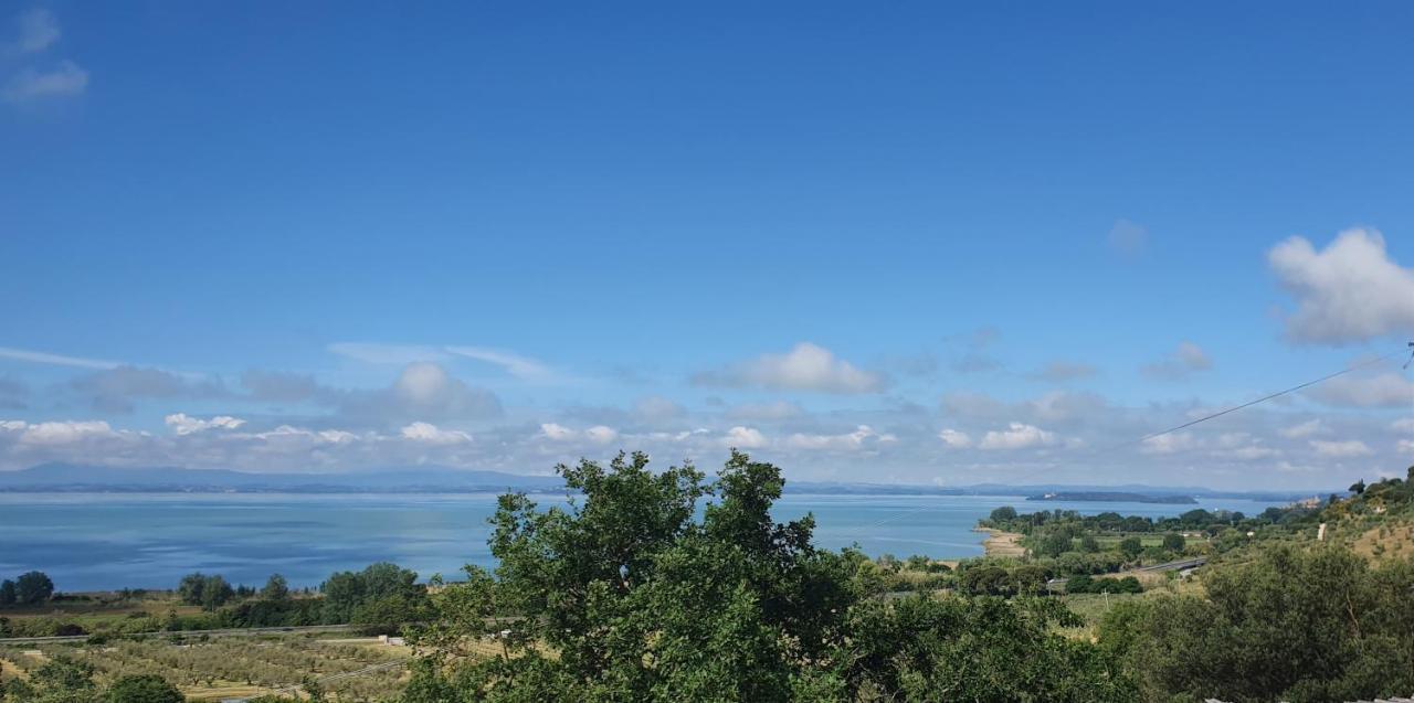 Poloturisticoumbria Rustico Con Piscina Vista Lago Passignano sul Trasimeno Kültér fotó